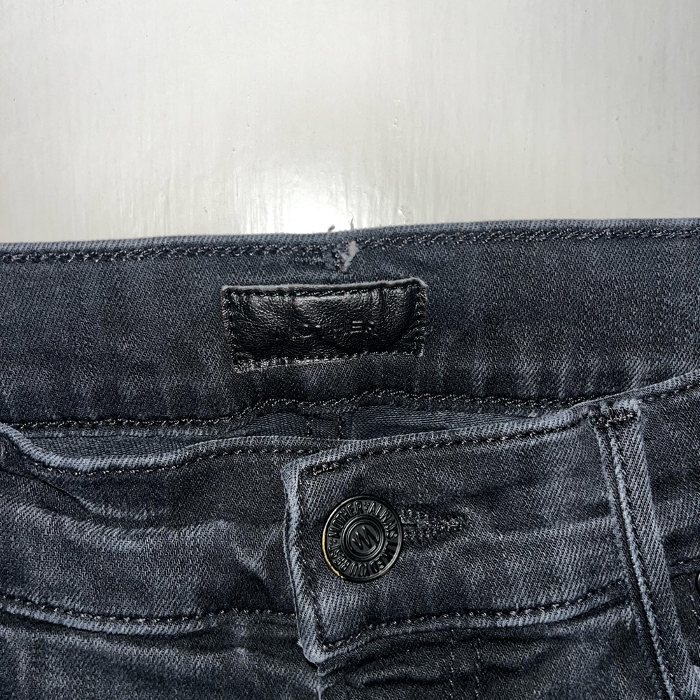 Mother Denim-The Rascal Ankle Fray - Picture 4 of 8
